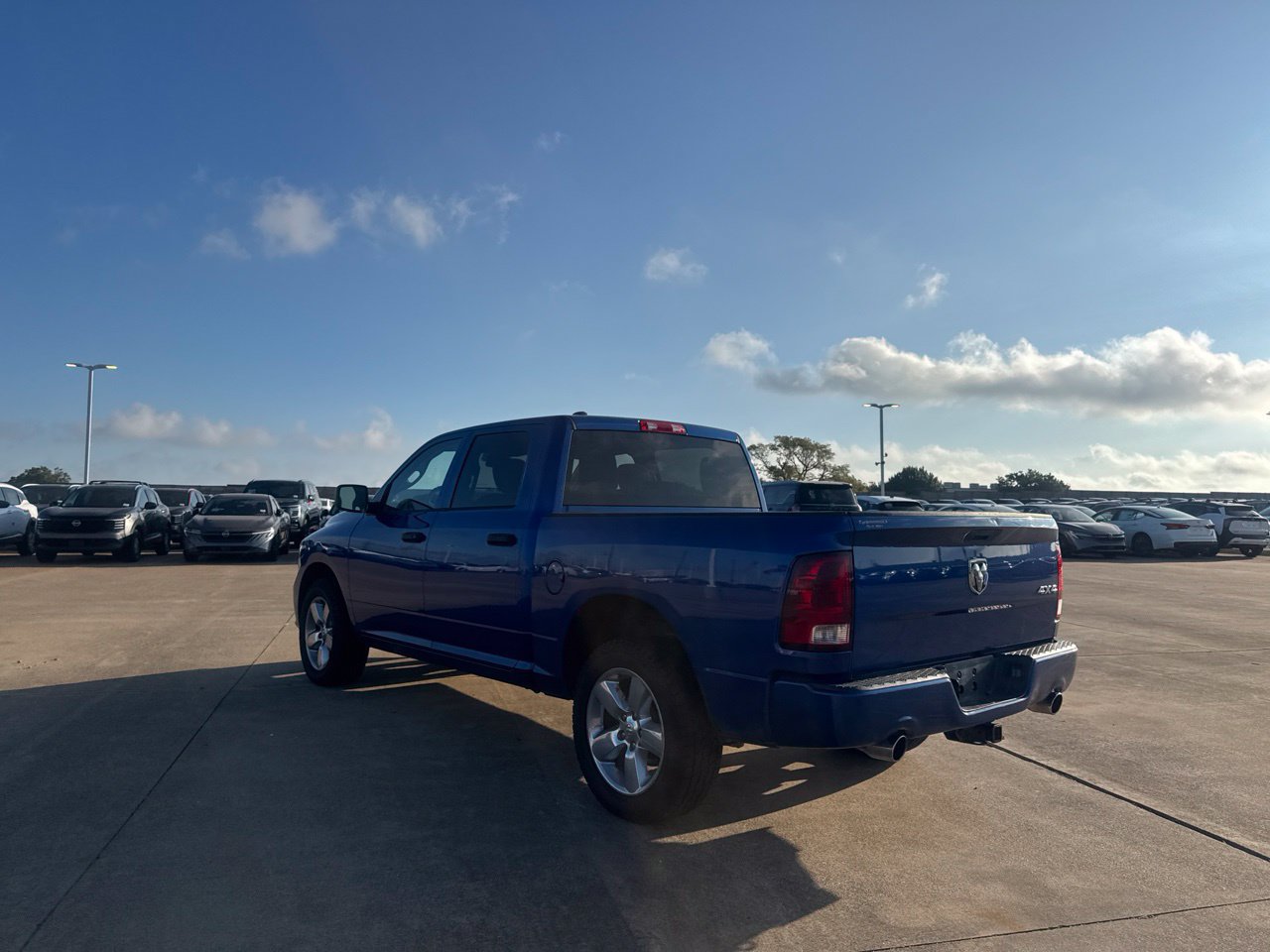 Used 2019 RAM 1500 Express w/ Express Value Package AWD/4WD image 22