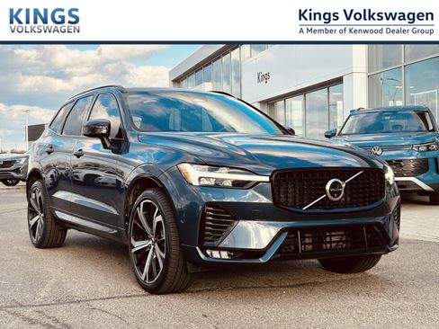 Used 2022 Volvo XC60 B6 R-Design w/ Advanced Package image 1