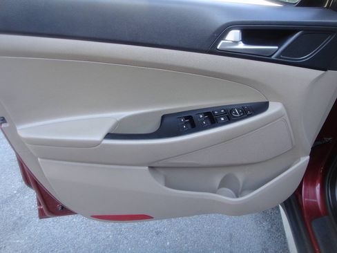 Used 2019 Hyundai Tucson SEL w/ Cargo Package AWD/4WD image 8