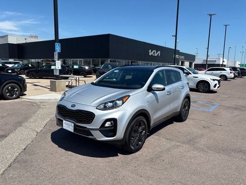 Used 2020 Kia Sportage S w/ S Sunroof Package AWD/4WD image 1