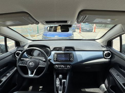 Used 2025 Nissan Versa SV FWD image 32
