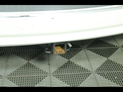 Used 2013 Dodge Grand Caravan SE FWD image 12