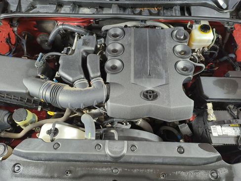 Used 2015 Toyota 4Runner SR5 Premium image 17