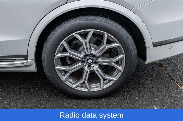 Used 2026 BMW X7 xDrive40i AWD/4WD image 16