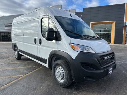 New 2025 RAM ProMaster 2500 w/ Power Group image 2