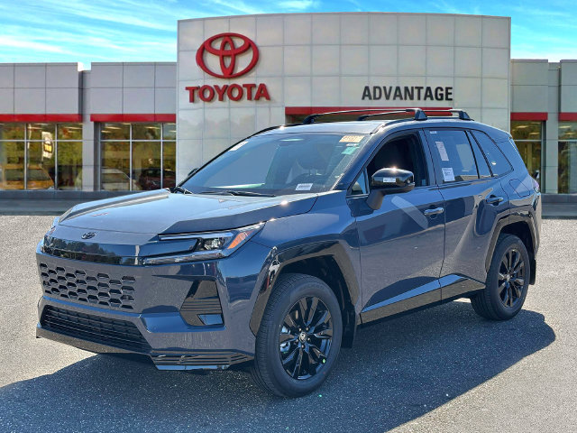 Used 2026 Toyota RAV4 SE w/ Convenience Package AWD/4WD image 4