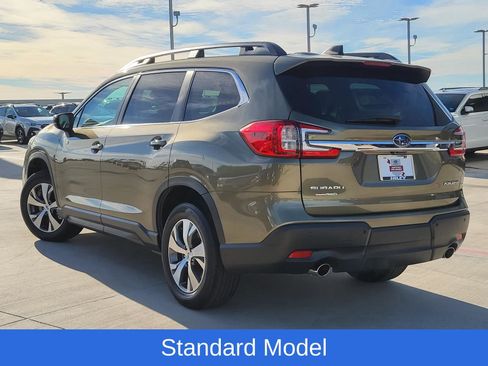 Certified 2025 Subaru Ascent Premium image 3