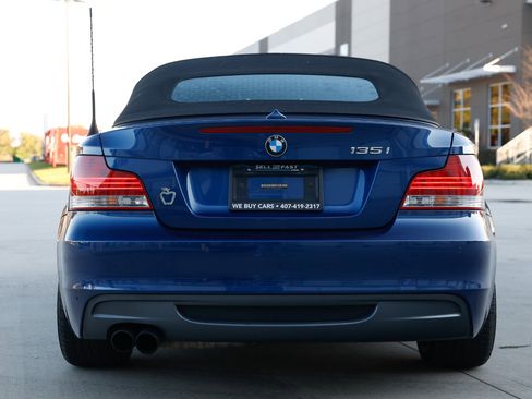Used 2011 BMW 135i Convertible w/ Premium Pkg image 7
