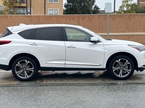 Certified 2025 Acura RDX w/ Technology Package image 3