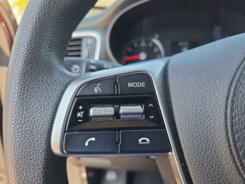 Used 2019 Kia Sorento FWD image 21