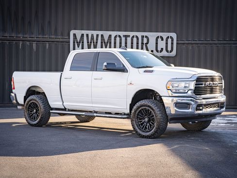 Used 2021 RAM 2500 Big Horn AWD/4WD image 1