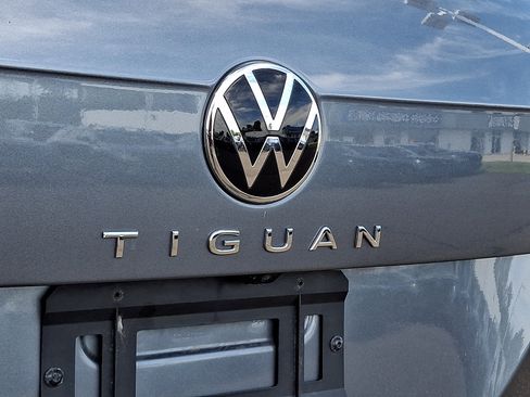 Used 2023 Volkswagen Tiguan S AWD/4WD image 31
