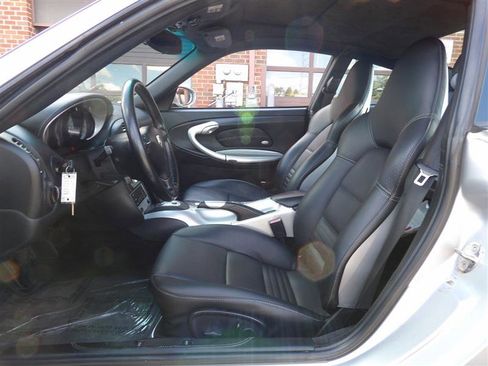 Used 2004 Porsche 911 Carrera 4S image 12