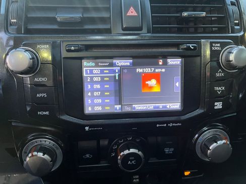 Used 2019 Toyota 4Runner TRD Off-Road Premium AWD/4WD image 36