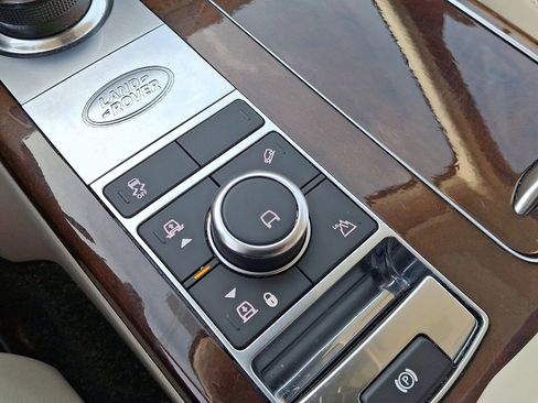 Used 2021 Land Rover Range Rover Westminster Edition image 24