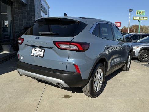 Used 2024 Ford Escape Active image 2