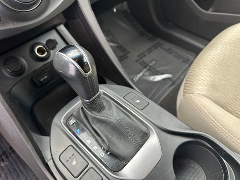 Used 2014 Hyundai Santa Fe Sport w/ Popular Equipment Package 02 image 22