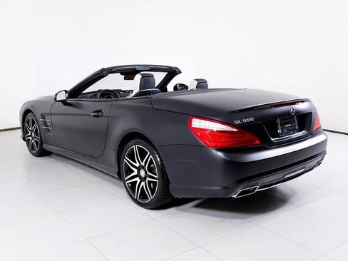 Used 2015 Mercedes-Benz SL 550 image 3