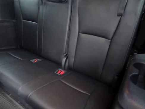 Used 2023 Toyota Highlander XSE image 19