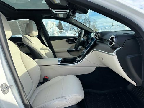 Used 2026 Mercedes-Benz C 300 4MATIC Sedan image 10