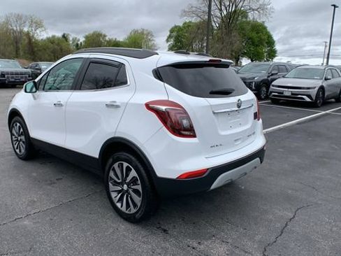 Used 2018 Buick Encore Preferred AWD/4WD image 3