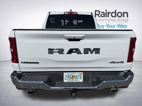 Used 2025 RAM 1500 Laramie AWD/4WD image 15