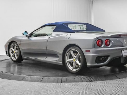 Used 2004 Ferrari 360 Spider image 3