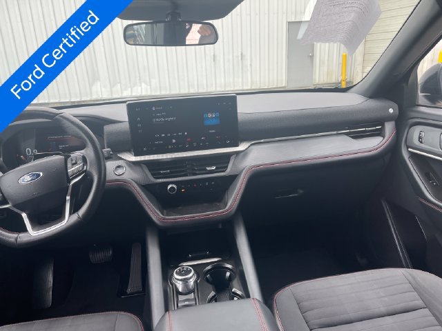 Certified 2025 Ford Explorer ST-Line w/ ST-Line Street Pack AWD/4WD image 11