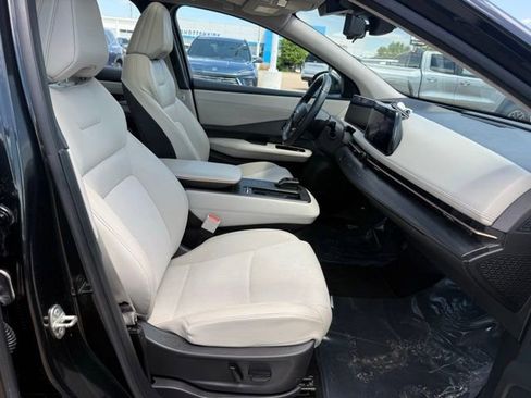 Used 2023 Nissan Ariya AWD image 57