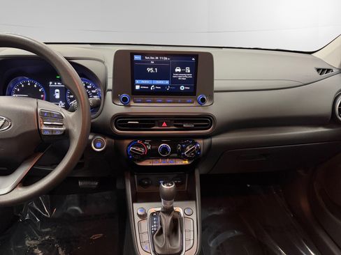 Used 2023 Hyundai Kona SEL image 11