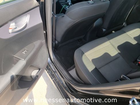 Used 2024 Kia Forte LXS image 13