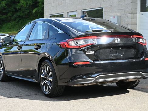 Used 2024 Honda Civic EX-L image 3