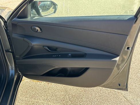 New 2026 Hyundai Elantra SEL Sport Premium FWD image 15