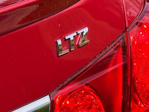 Used 2011 Chevrolet Cruze LTZ w/ RS Package FWD image 14