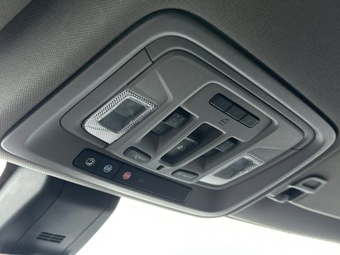 Used 2020 GMC Sierra 1500 Denali w/ Denali Ultimate Package image 18