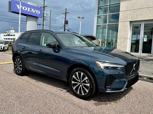 Certified 2024 Volvo XC60 B5 Plus AWD/4WD image 1
