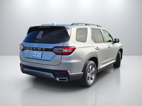 New 2026 Honda Pilot EX-L image 5