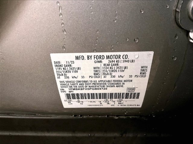 Certified 2023 Ford Explorer Limited AWD/4WD image 34