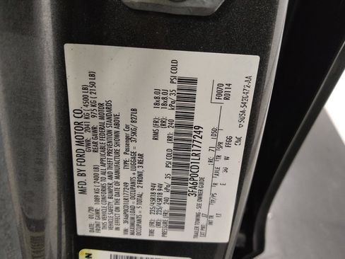 Used 2020 Ford Fusion SEL FWD image 33