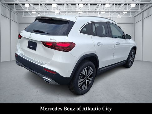 New 2026 Mercedes-Benz GLA 250 4MATIC image 4