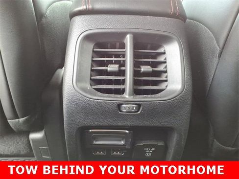 Used 2019 Jeep Cherokee Trailhawk w/ Cold Weather Group image 26