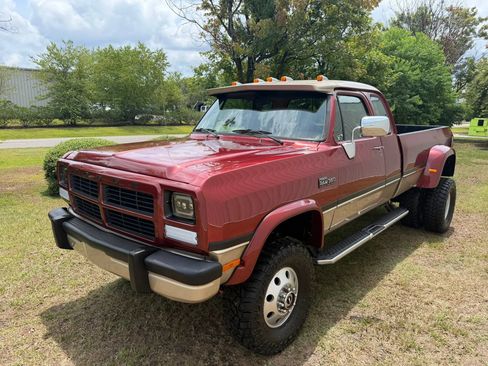 Used 1993 Dodge D/W Truck 350 AWD/4WD image 1
