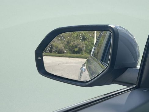 New 2026 Volkswagen Atlas SE image 11