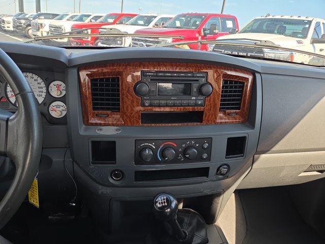 Used 2006 Dodge Ram 3500 Truck SLT w/ Trailer Tow Group RWD image 16