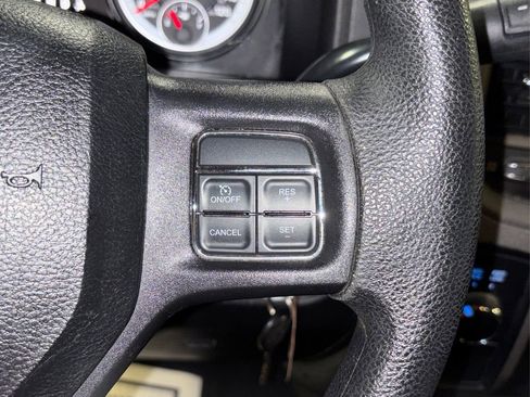 Used 2014 RAM 1500 Express image 29