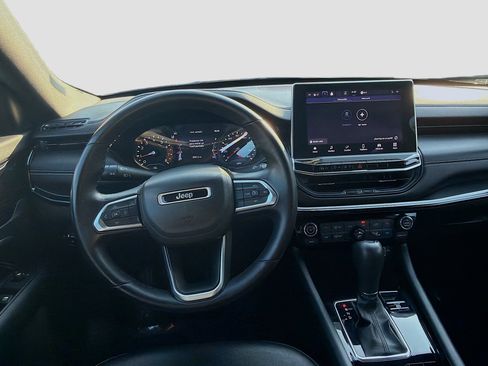 Used 2022 Jeep Compass Altitude w/ Convenience Group image 20