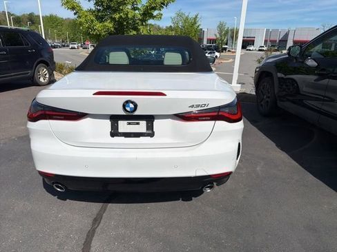Used 2025 BMW 430i Convertible w/ Premium Package RWD image 55