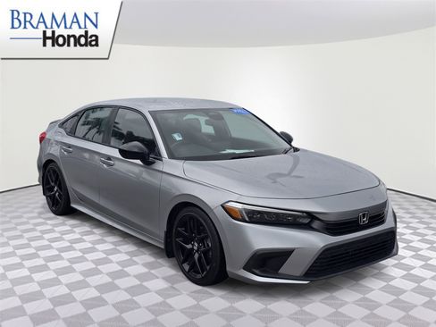 Certified 2024 Honda Civic Sport image 2