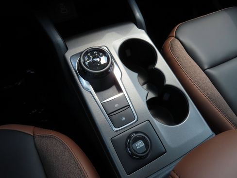 New 2025 Ford Bronco Sport Outer Banks w/ Outer Banks Tech Package+ image 16