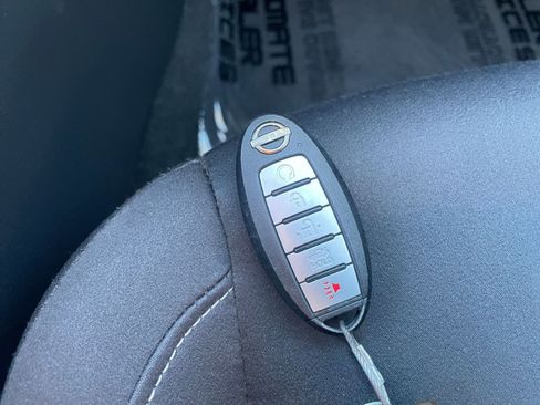 Used 2025 Nissan Altima 2.5 SV image 21